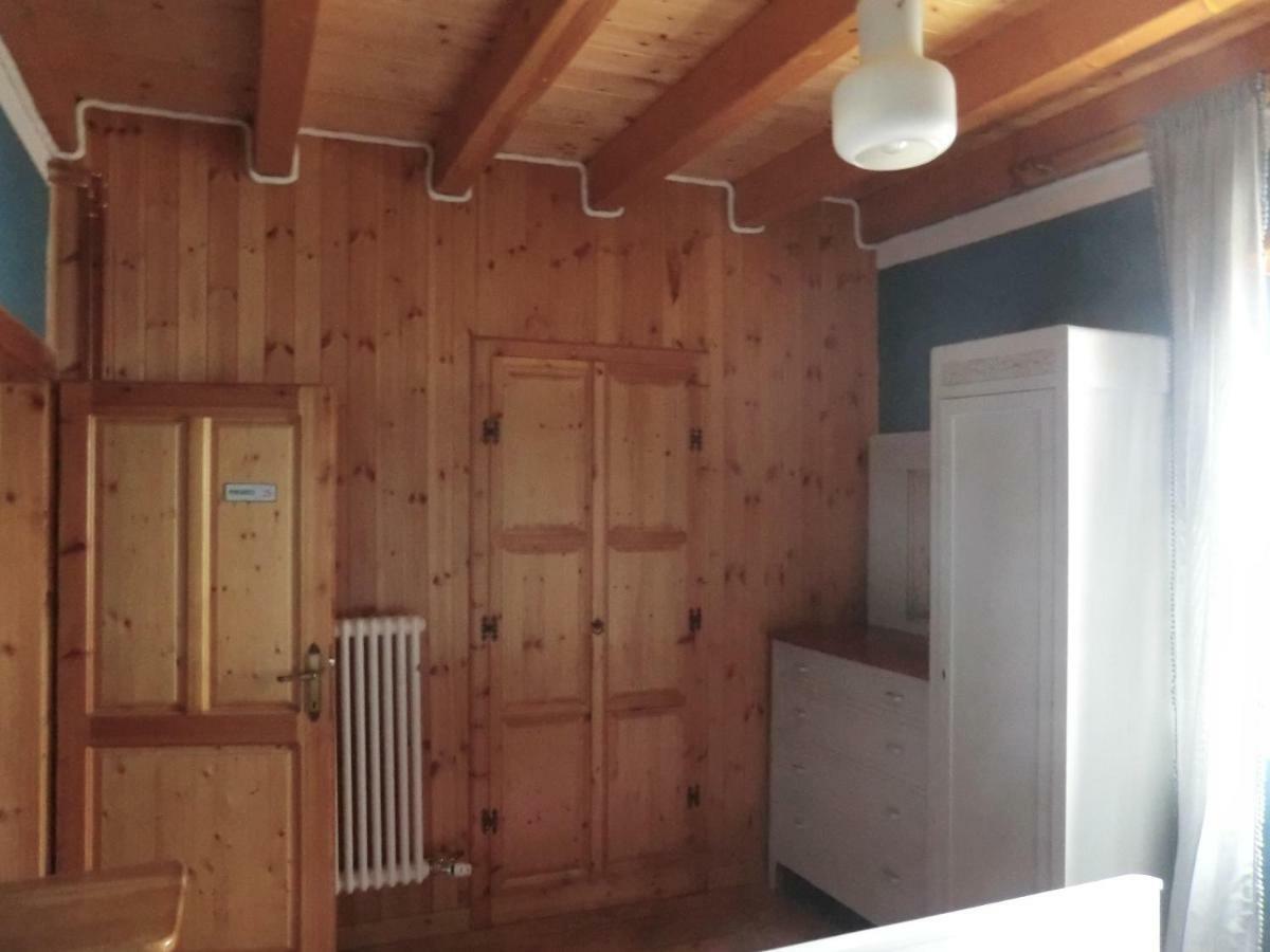 Trekking House Pasubio Hotell Valli del Pasubio Exteriör bild